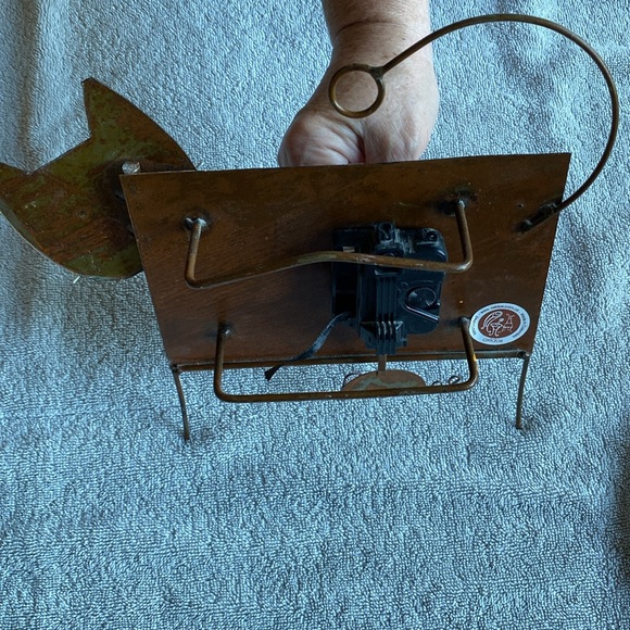 Funky Rustic Metal Cat Lover’s WALL CLOCK Black/White/Bare Metal - Picture 7 of 11